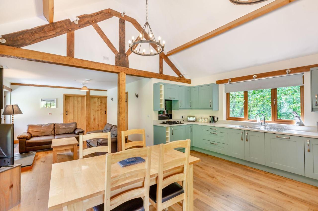 Ploony Hill Lodge Bleddfa Екстер'єр фото