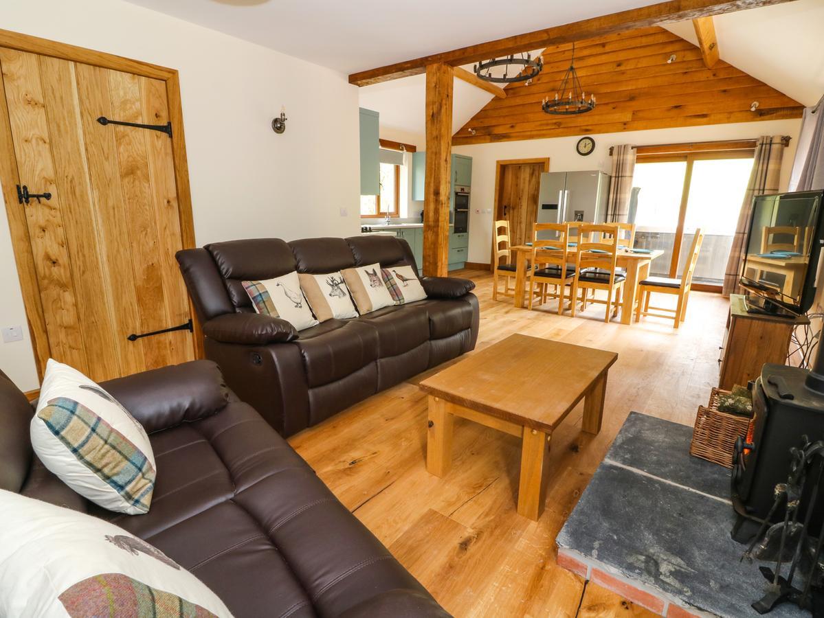 Ploony Hill Lodge Bleddfa Екстер'єр фото