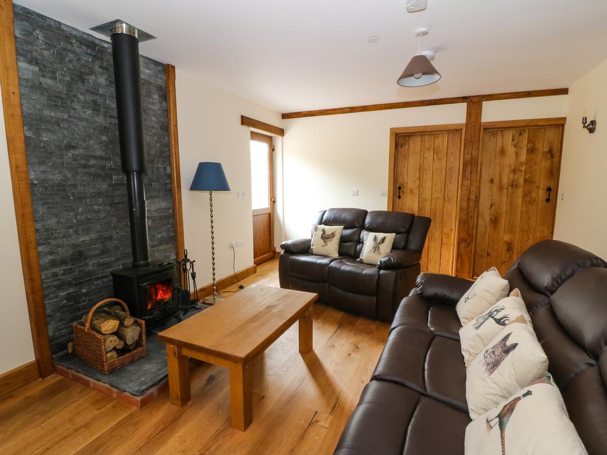 Ploony Hill Lodge Bleddfa Екстер'єр фото